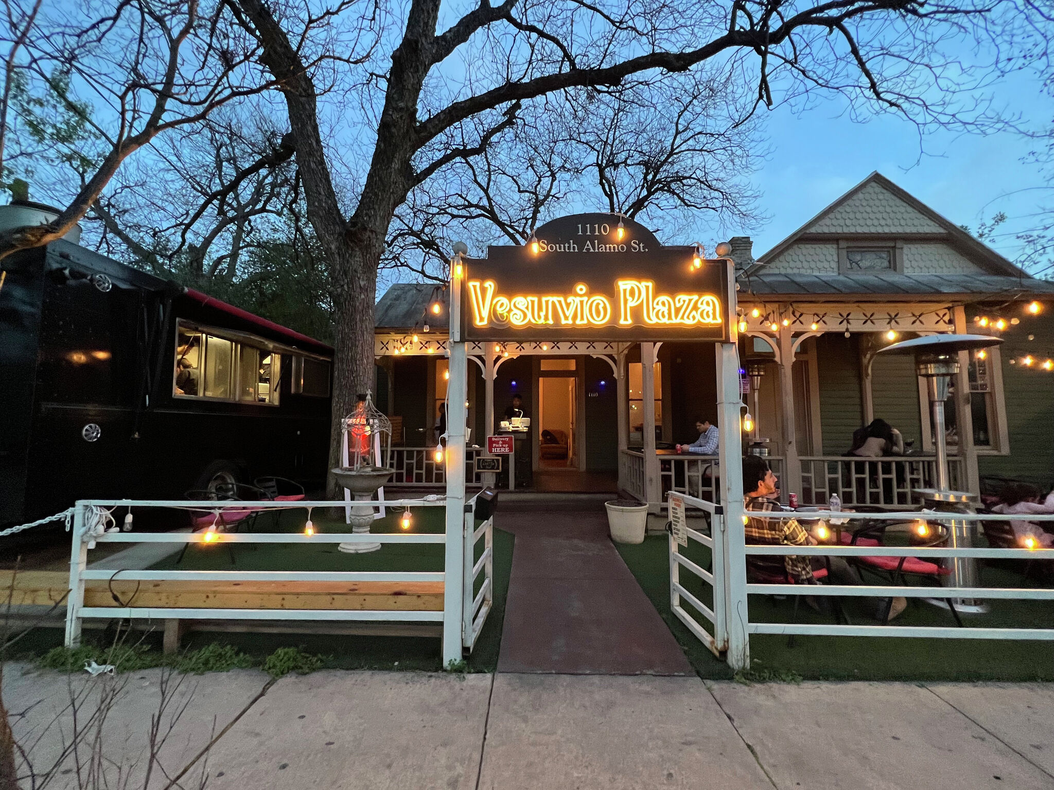 Pizzeria Vesuvio Customers smuggled stolen wine in baby carrier