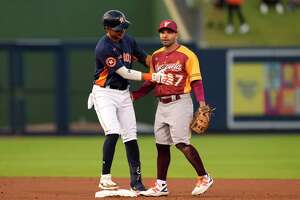In a fun, memorable night, Jose Altuve faces Astros for 1st time