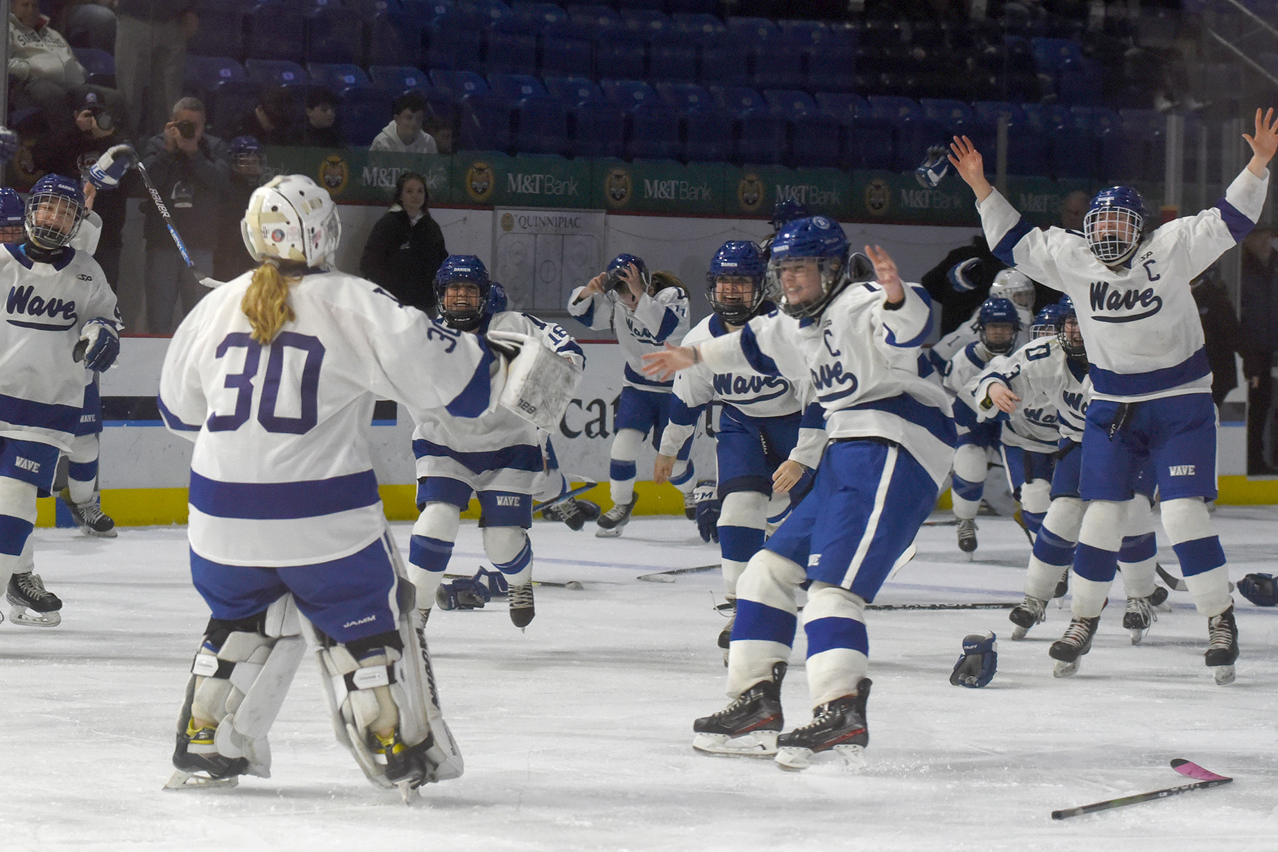 CT girls high school hockey final Darien vs. Southington/Avon