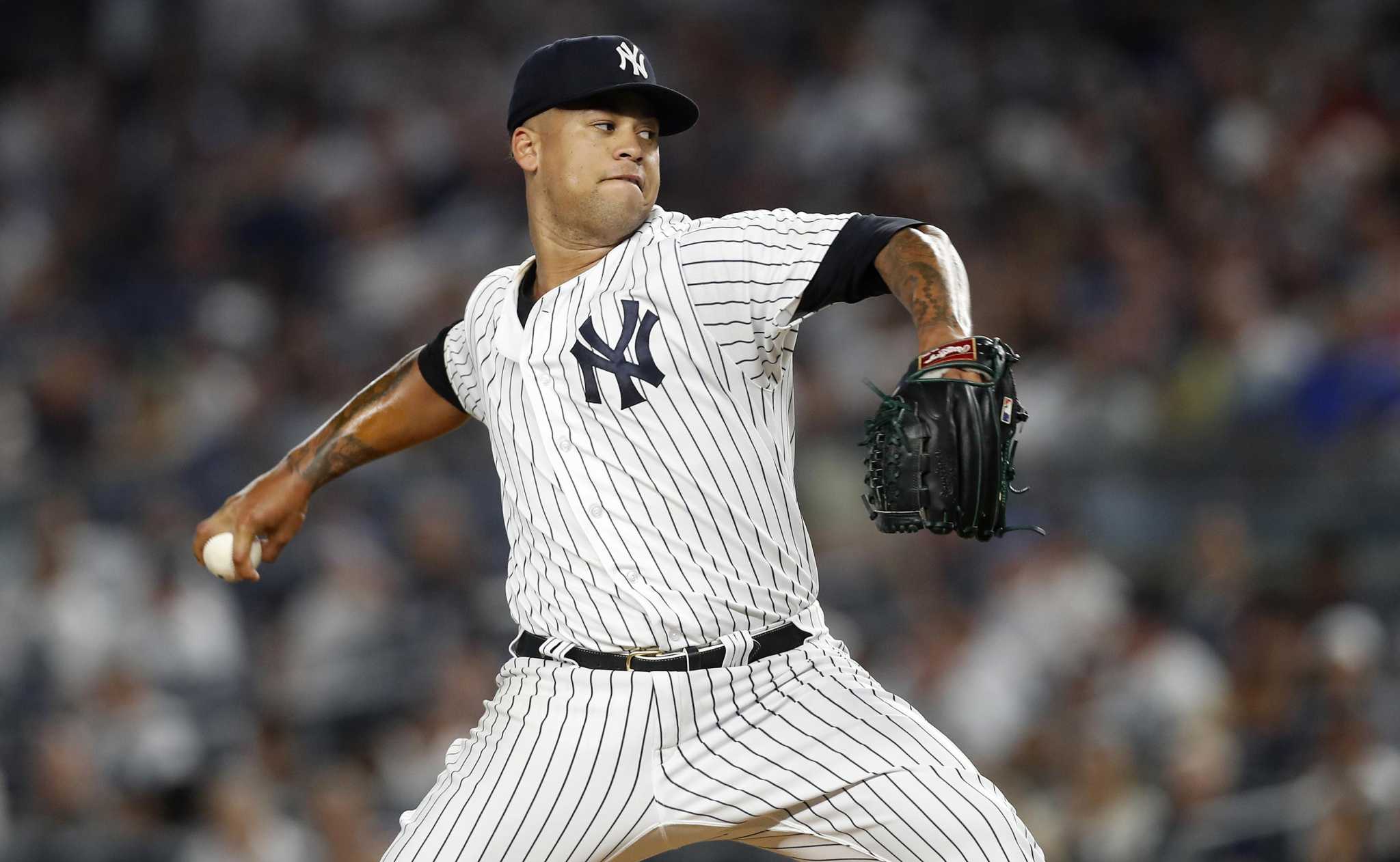 New York Yankees acquire starter Frankie Montas, closer Lou