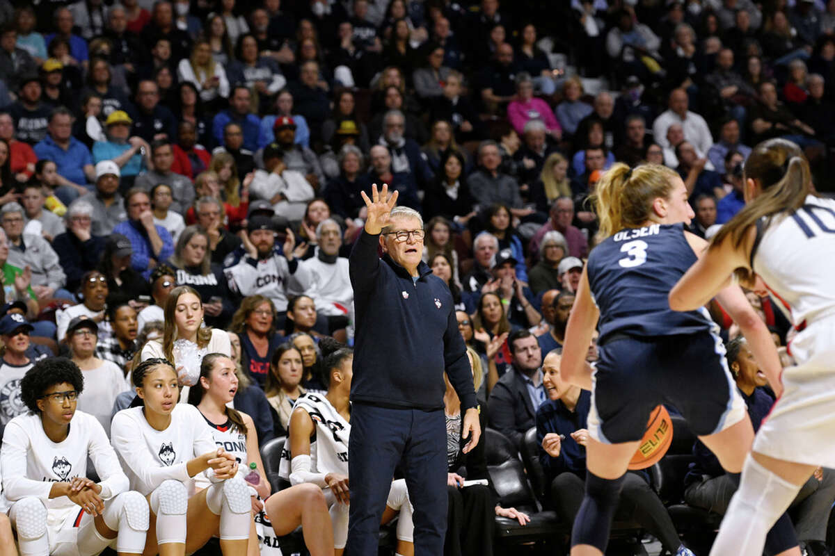 UConn women start at No. 2 in AP Top 25 preseason basketball poll