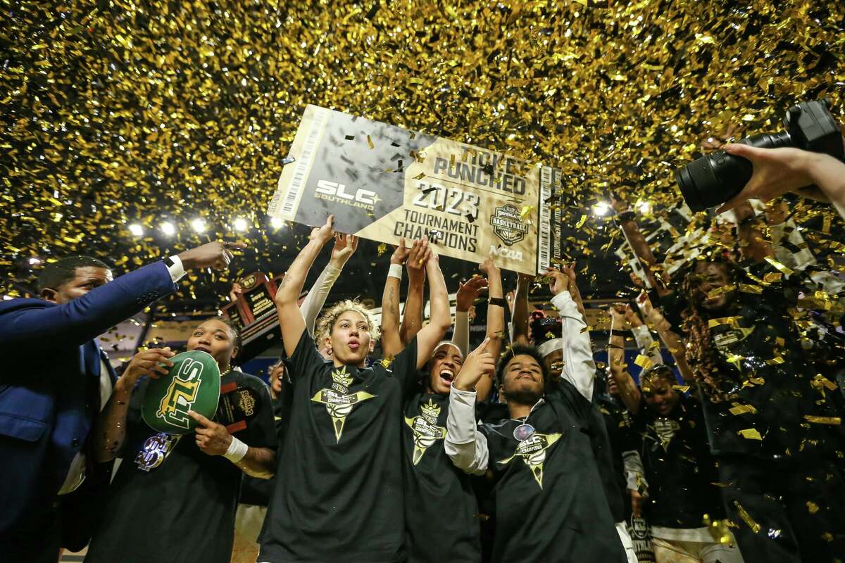 The Southeastern Louisiana women's basketball team celebrates after winning the Southland Conference championship game against Lamar on Thursday in Lake Charles, Louisiana. 