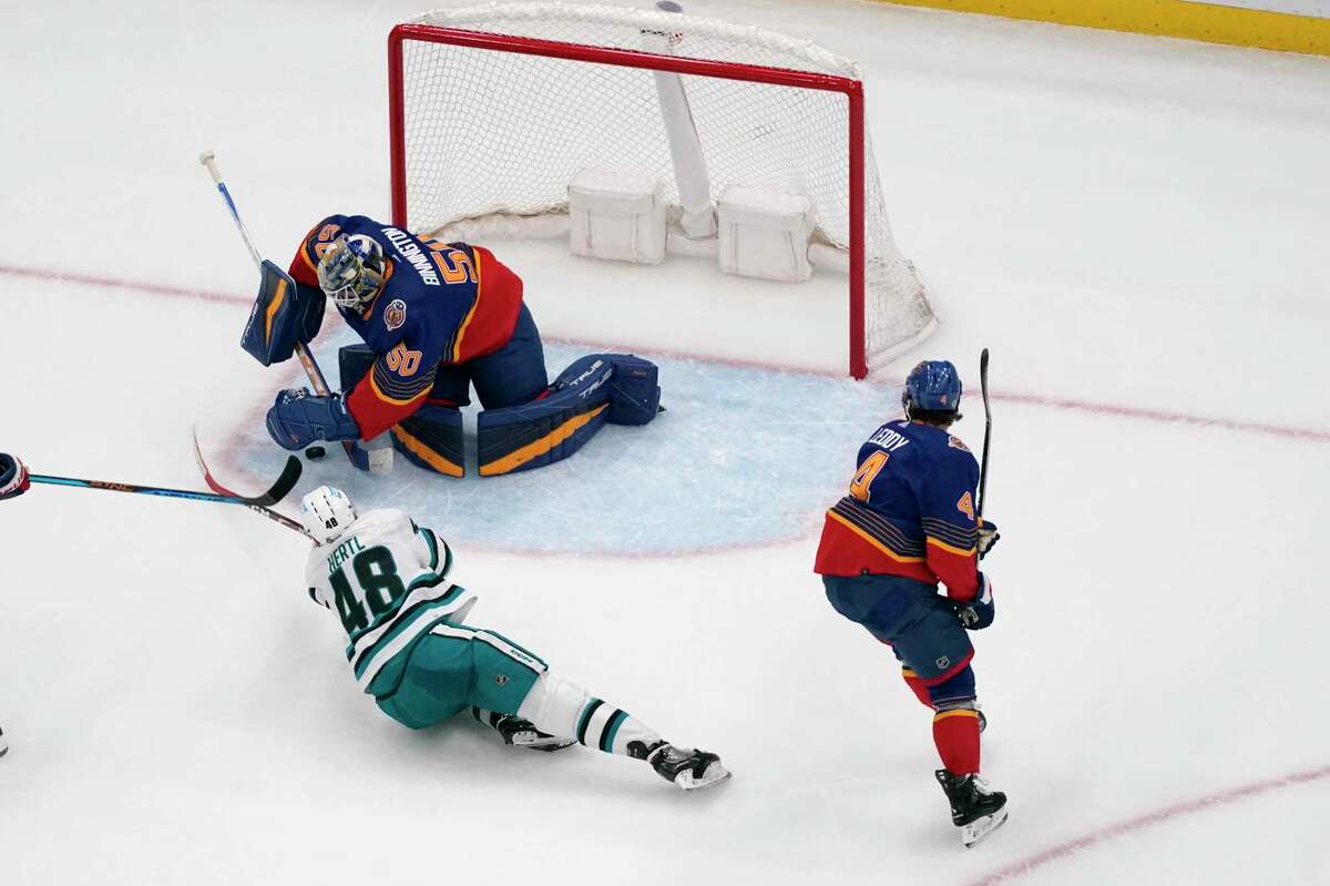 John Scott: NHL player falls in frozen lake, almost dies - Sports