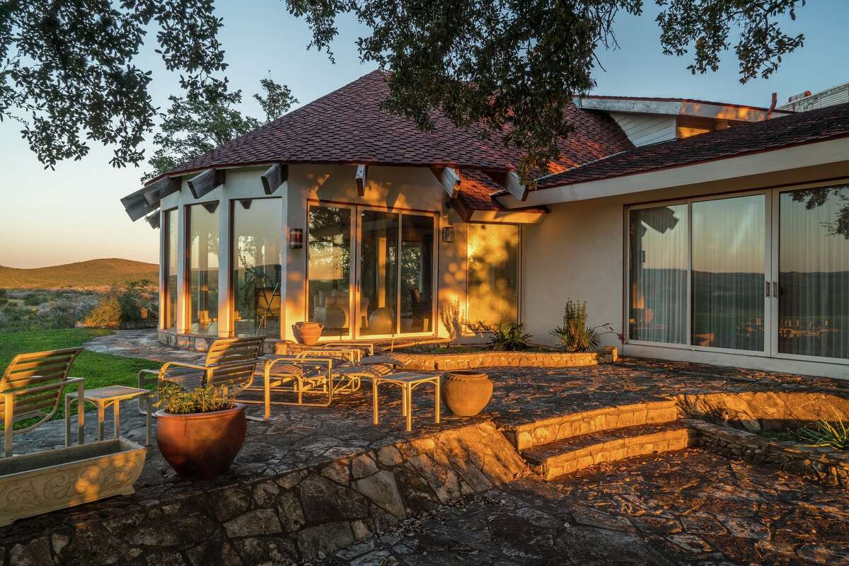 $15 million Texas Hill Country ranch comes with underground caves