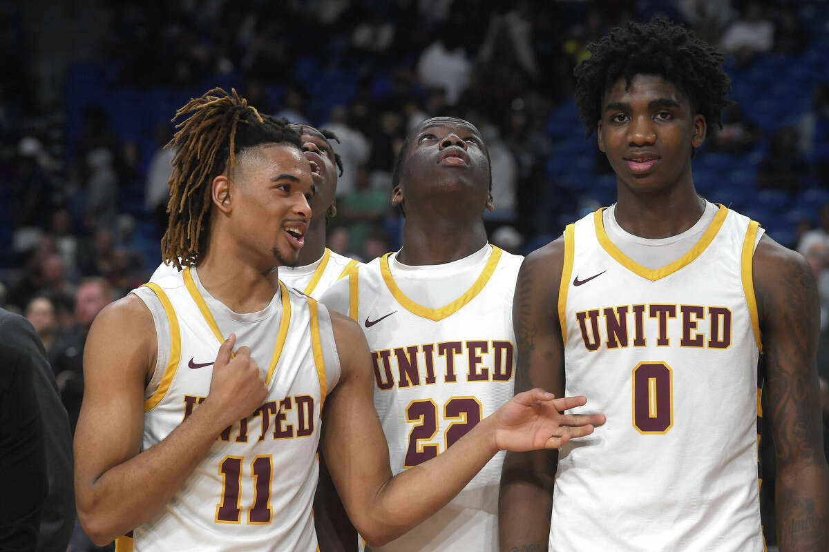 Beaumont United gathers after defeating Brennan in the 6A state semi final at the Alamodome Friday. Photo made Friday, March 10, 2023 Kim Brent/Beaumont Enterprise