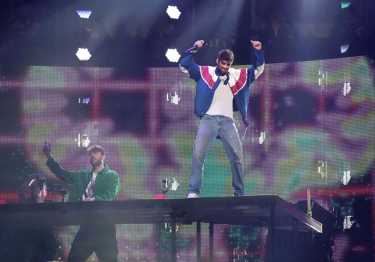 The Chainsmokers at Houston Rodeo 'I feel like Zach Bryan right now'