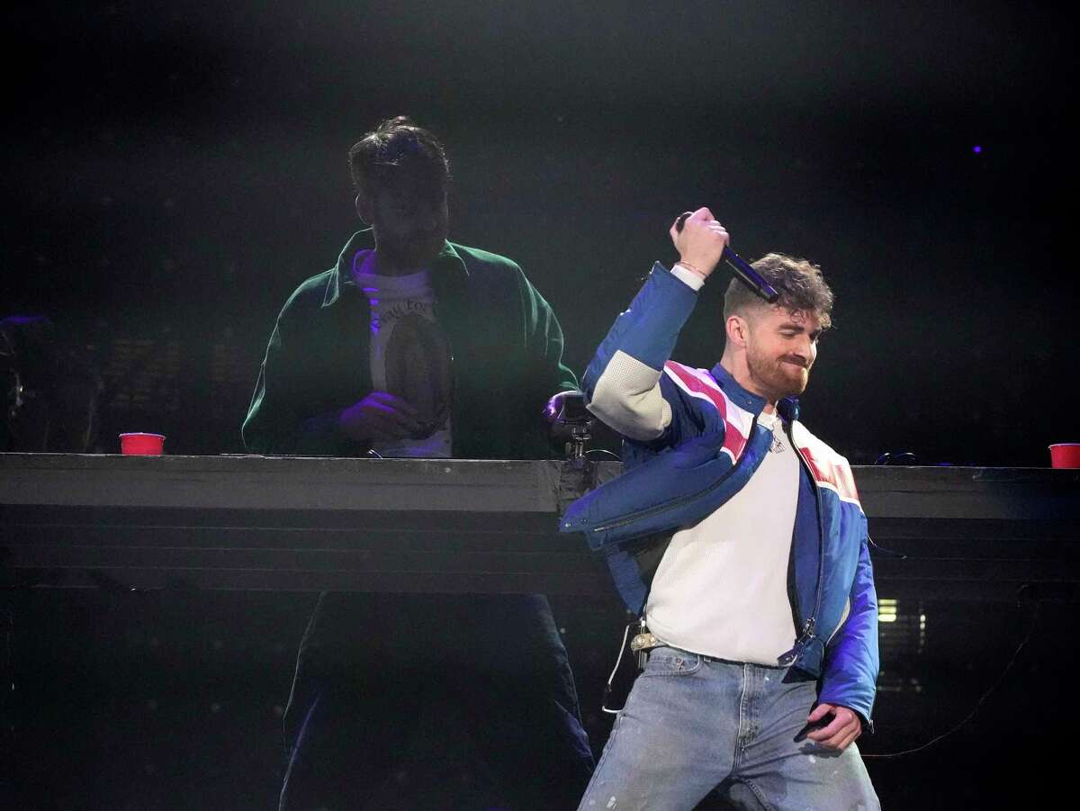 The Chainsmokers at Houston Rodeo 'I feel like Zach Bryan right now'