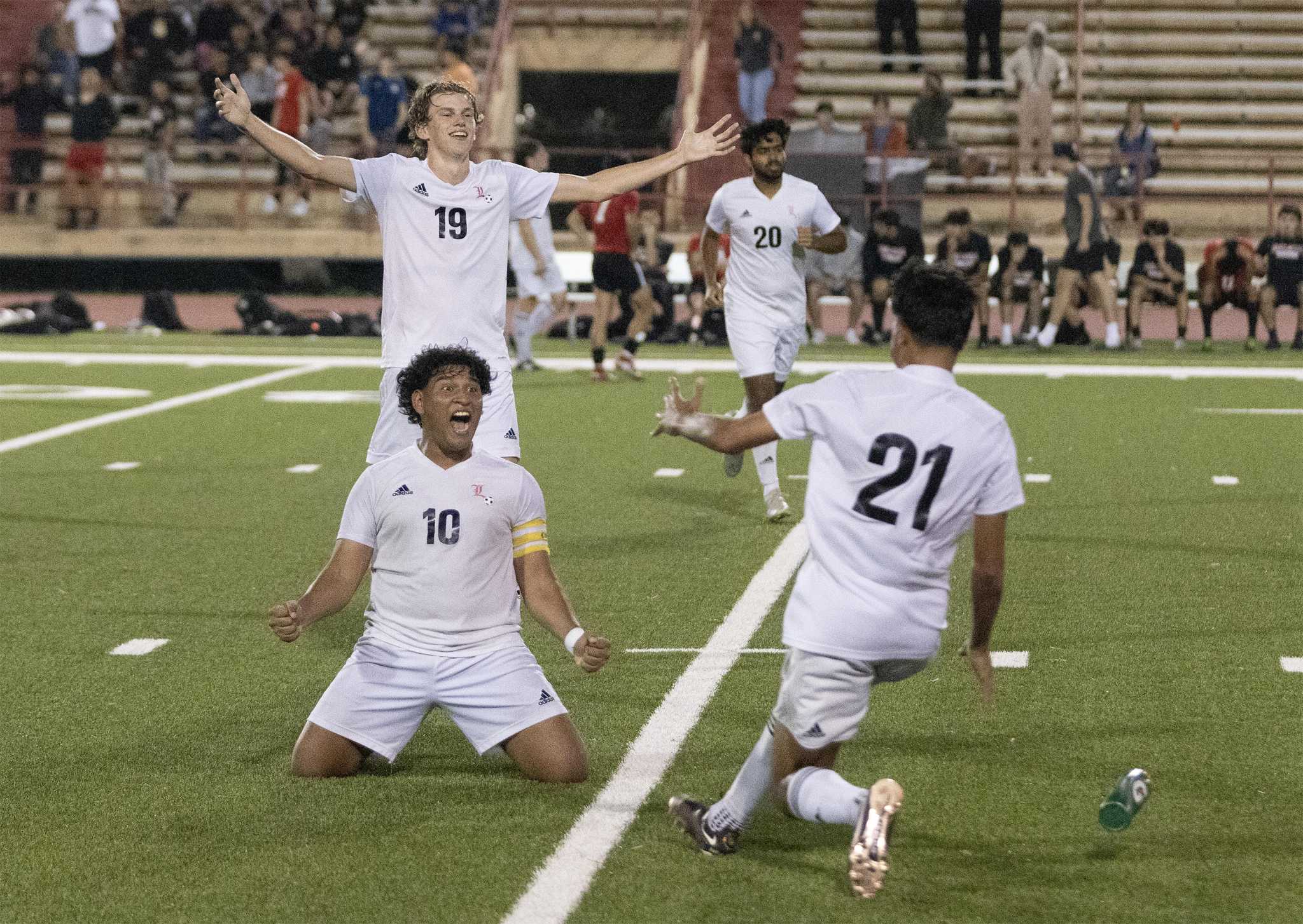 Houston Boys High School Soccer: Top Performances Of The Week