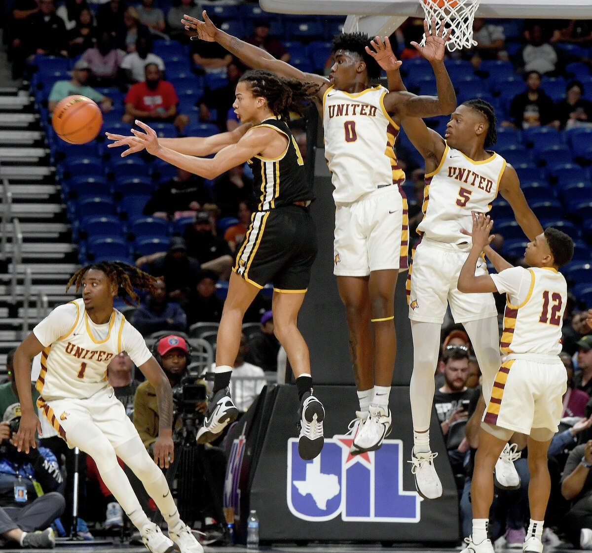 Beaumont United takes on Brennan in the 6A state semi final at the Alamodome Friday. Photo made Friday, March 10, 2023 Kim Brent/Beaumont Enterprise