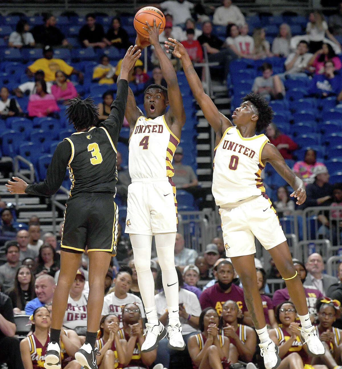 Beaumont United takes on Brennan in the 6A state semi final at the Alamodome Friday. Photo made Friday, March 10, 2023 Kim Brent/Beaumont Enterprise