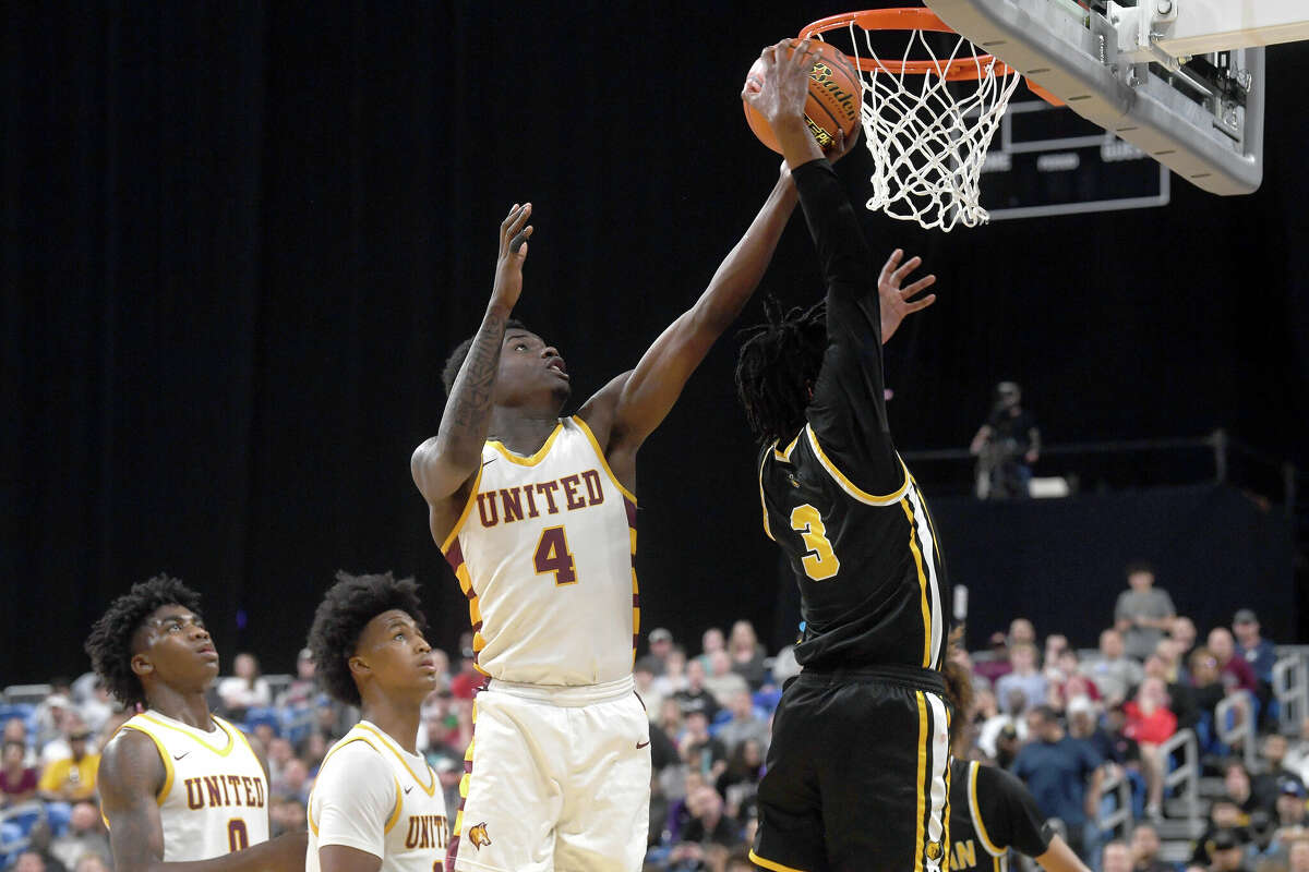 Beaumont United takes on Brennan in the 6A state semi final at the Alamodome Friday. Photo made Friday, March 10, 2023 Kim Brent/Beaumont Enterprise