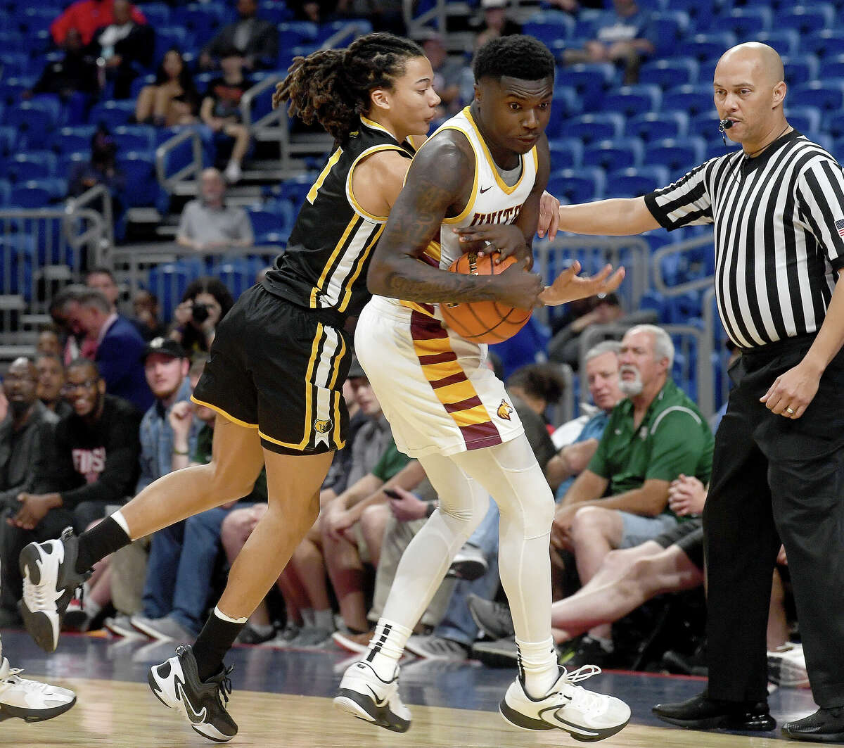 Beaumont United takes on Brennan in the 6A state semi final at the Alamodome Friday. Photo made Friday, March 10, 2023 Kim Brent/Beaumont Enterprise