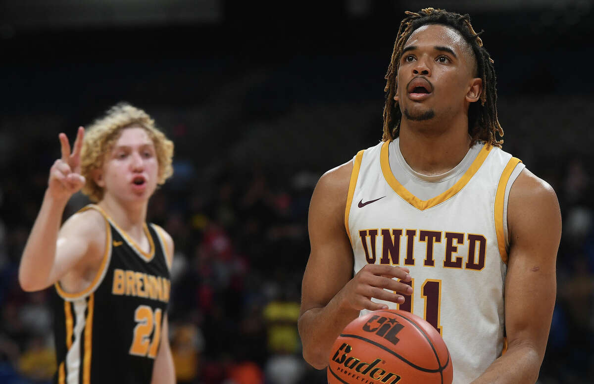 Beaumont United takes on Brennan in the 6A state semi final at the Alamodome Friday. Photo made Friday, March 10, 2023 Kim Brent/Beaumont Enterprise