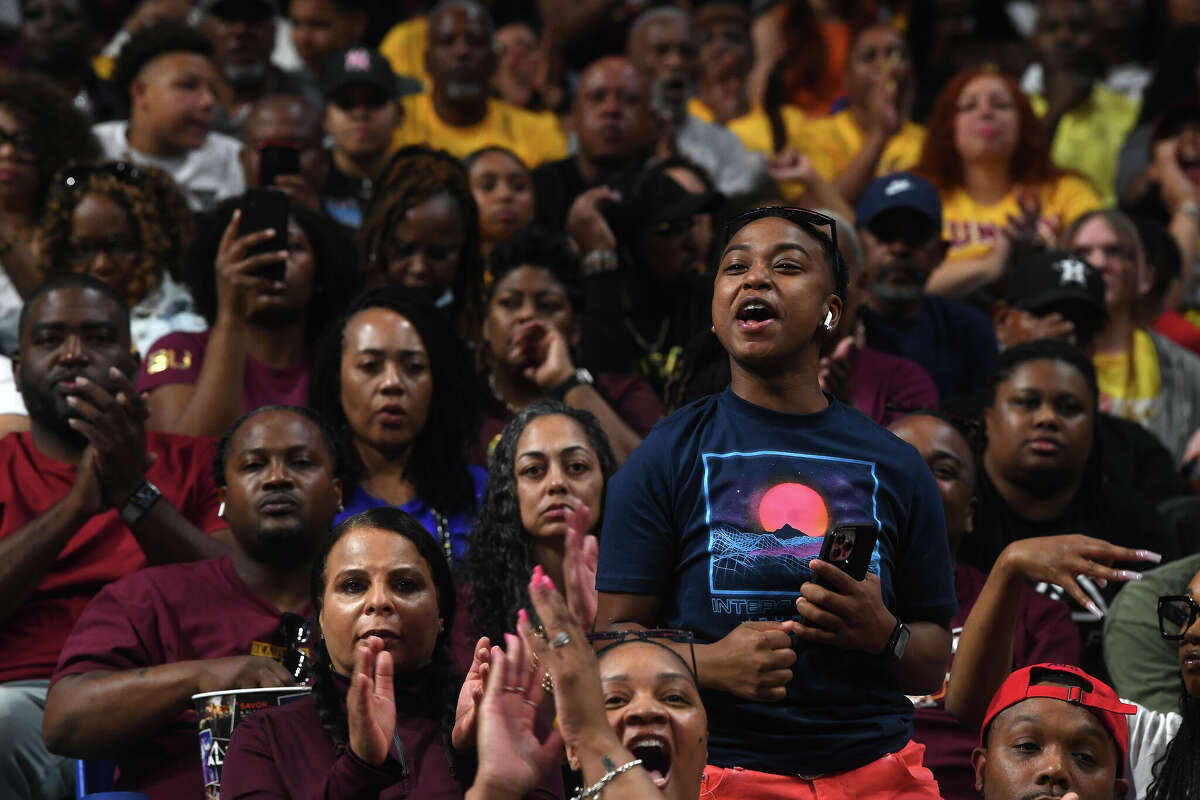 Fans react as Beaumont United takes on Brennan in the 6A state semi final at the Alamodome Friday. Photo made Friday, March 10, 2023 Kim Brent/Beaumont Enterprise