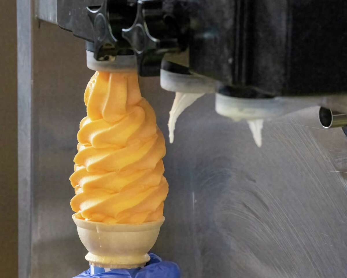 Photos Snow Man in Troy opens