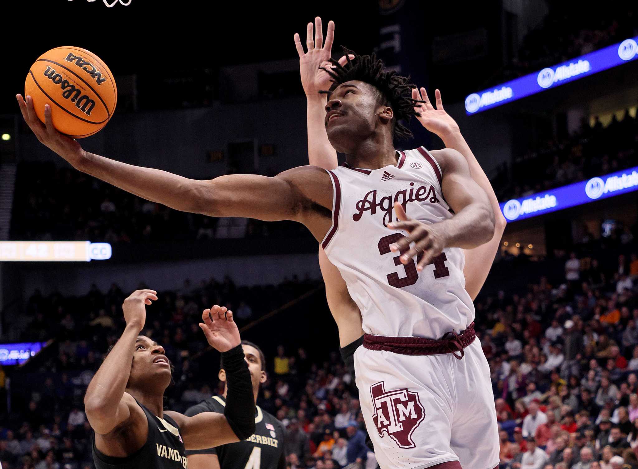 Aggies basketball: Julius Marble charged with sexual assault