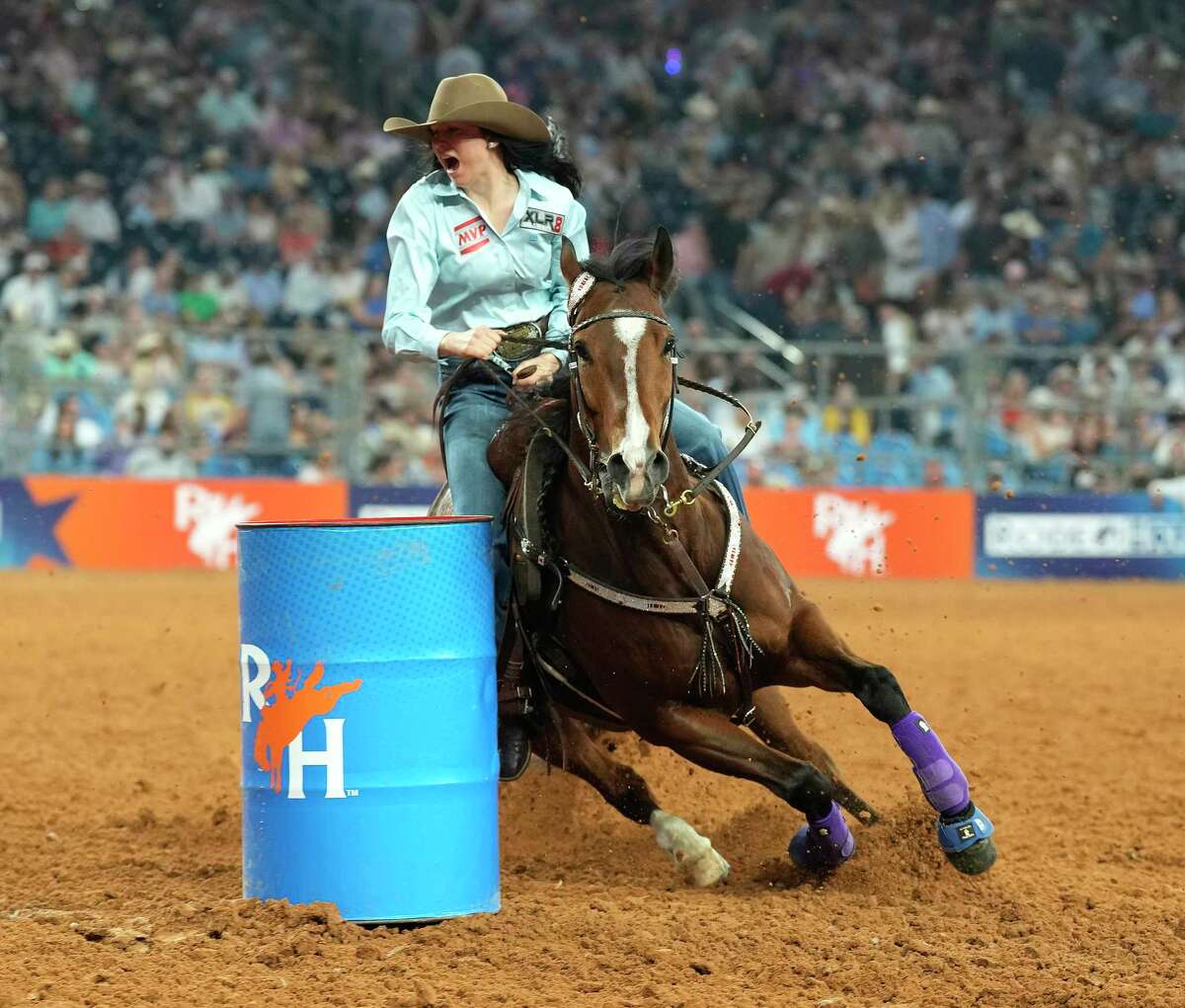 RodeoHouston Rocker Steiner advances to bareback semifinals