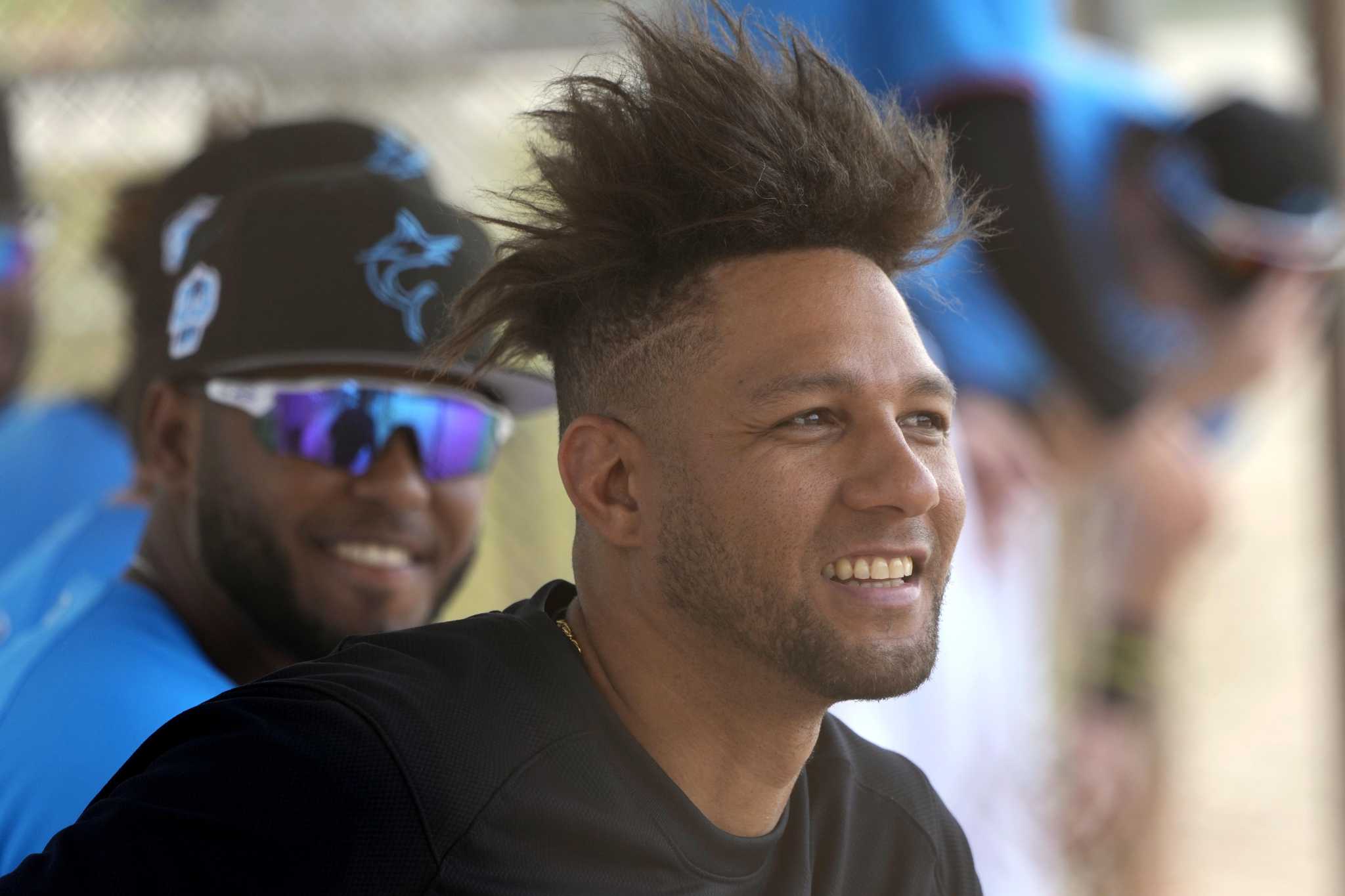 Yuli Gurriel's Instagram farewell message to Astros: 'We are familia