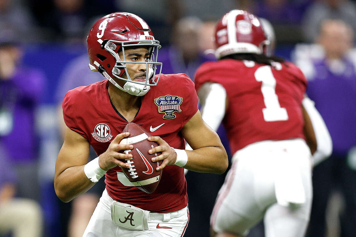 Bryce Young #9 of the Alabama Crimson Tide looks to pass during the second quarter of the Allstate Sugar Bowl against the Kansas State Wildcats at Caesars Superdome on December 31, 2022 in New Orleans, Louisiana.