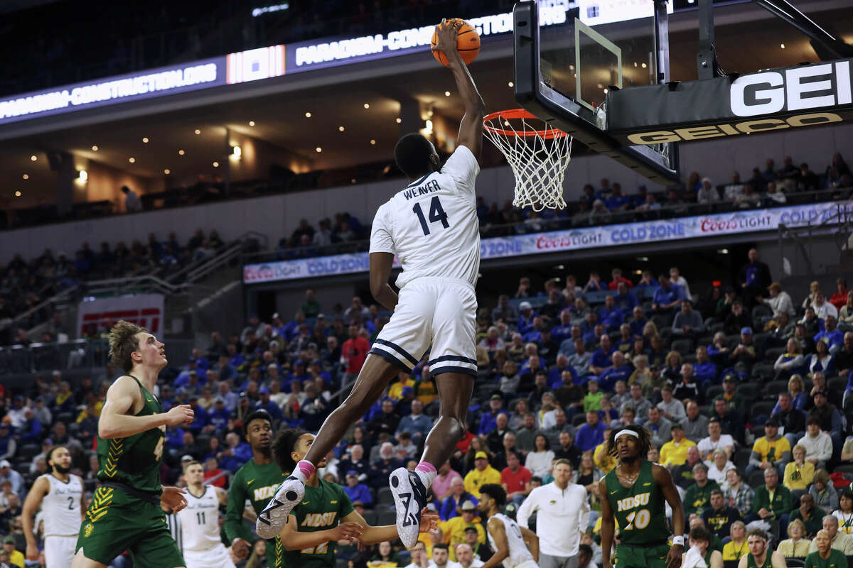 All the players from Houston high schools in NCAA Tournament