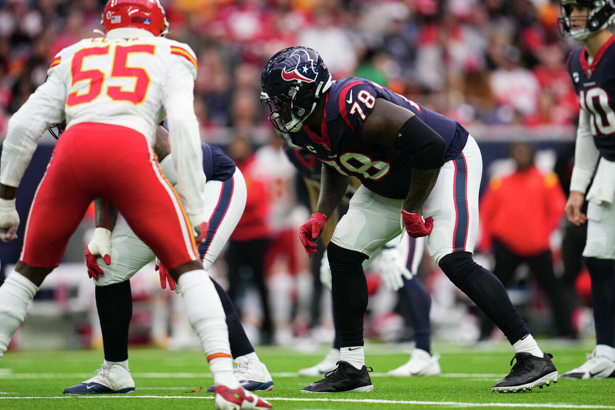 Laremy Tunsil #78 of the Houston Texans gets set against the Kansas City Chiefs at NRG Stadium on December 18, 2022 in Houston.
