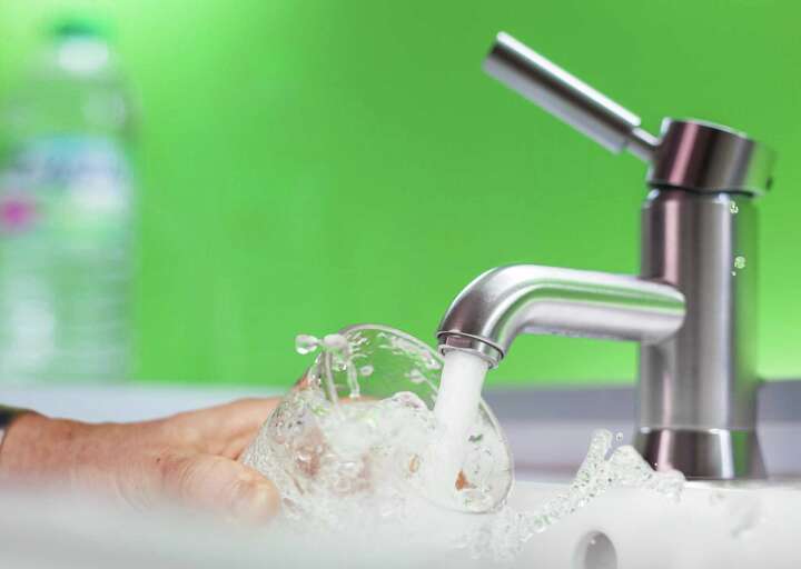 Chlorine in tap water ensures San Antonio water is safe