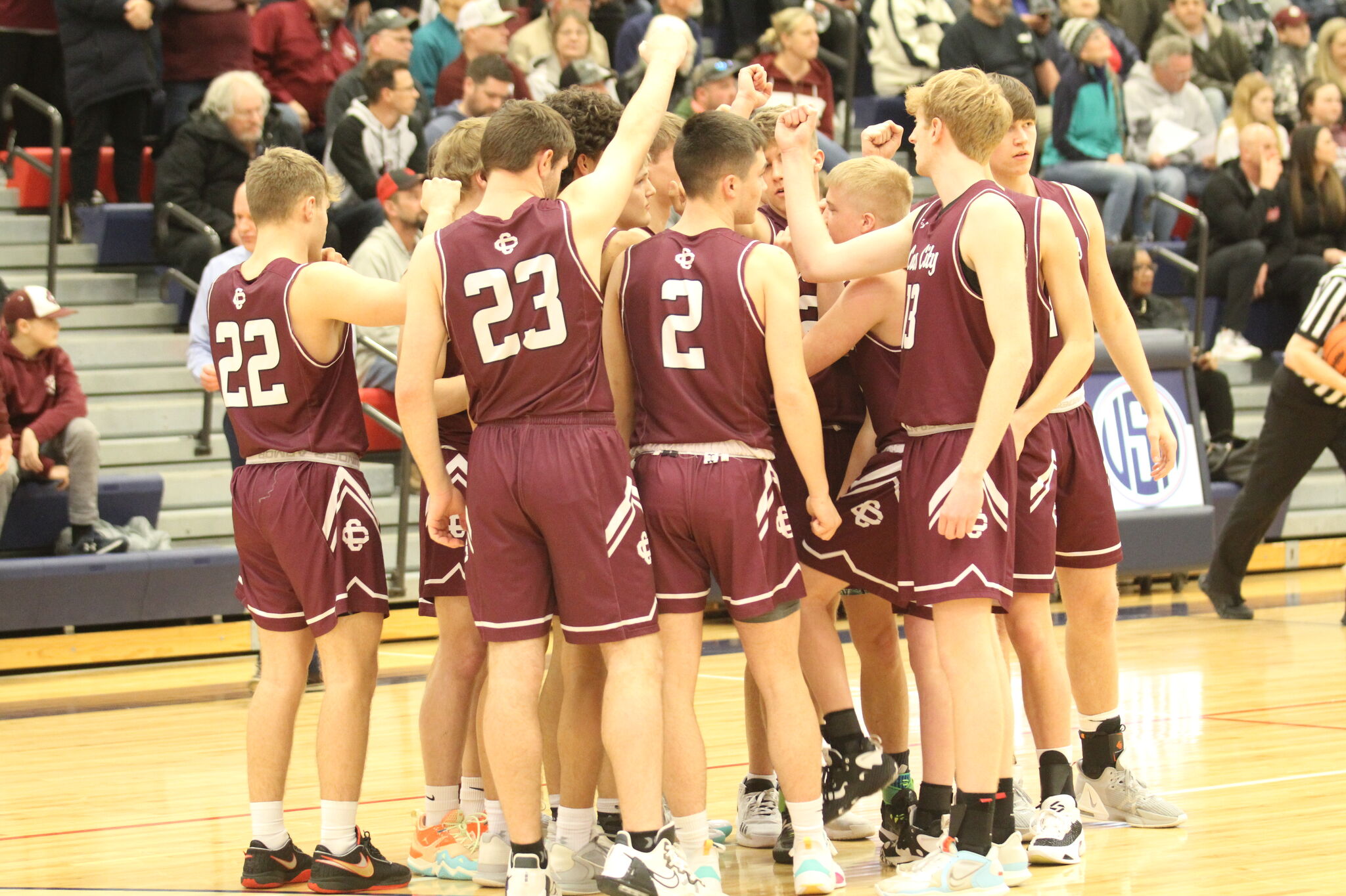 Cass City boys fall to Flint Beecher in regional basketball