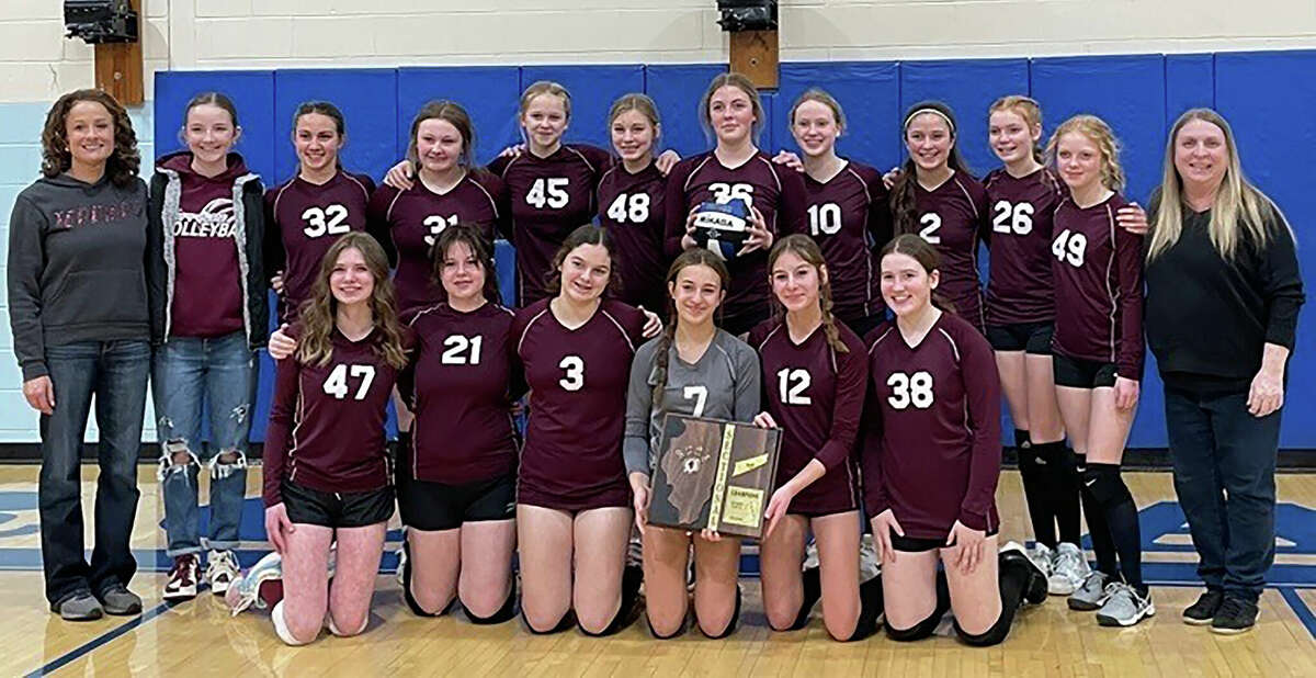 Staunton's 8th-grade volleyball team defeated Westville Saturday in the IESA Class 3A State Tournament's third-place match at Pana High School.