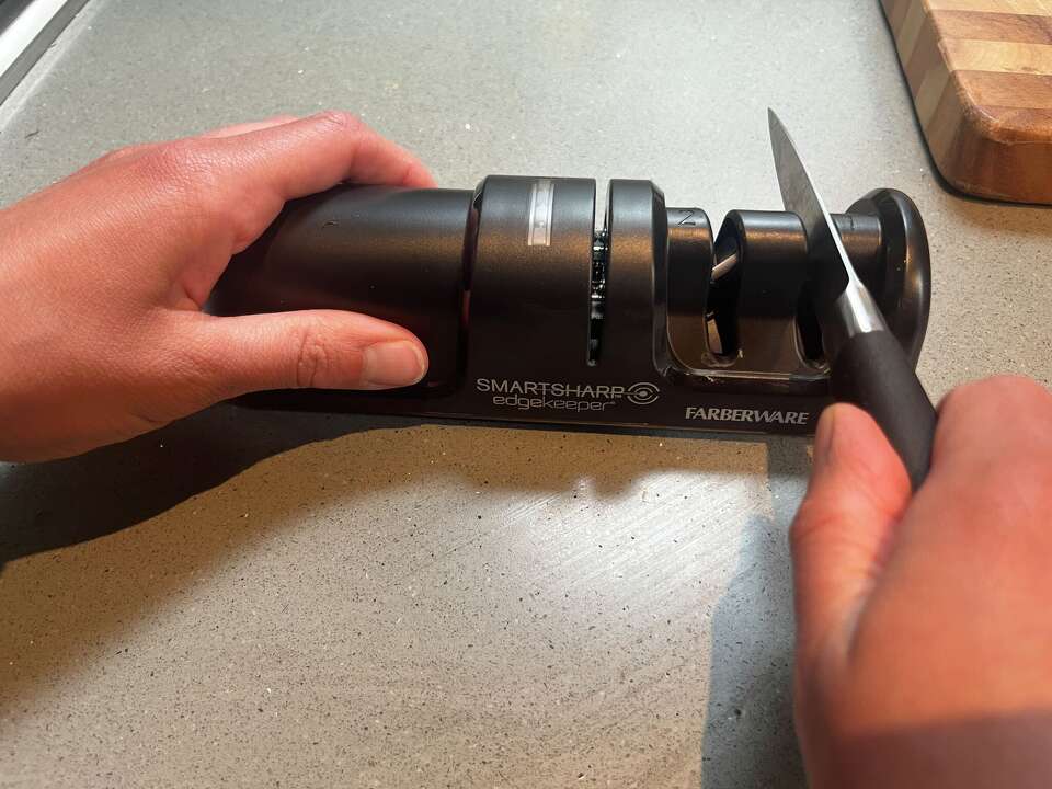 Farberware Knife Sharpener review A smart kitchen tool for home chefs