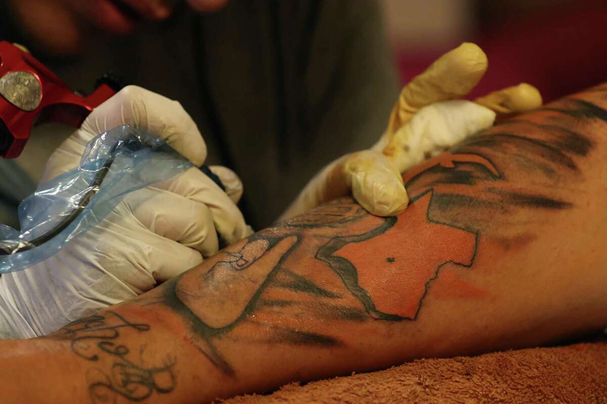 Felix Hernandez discusses his tattoos