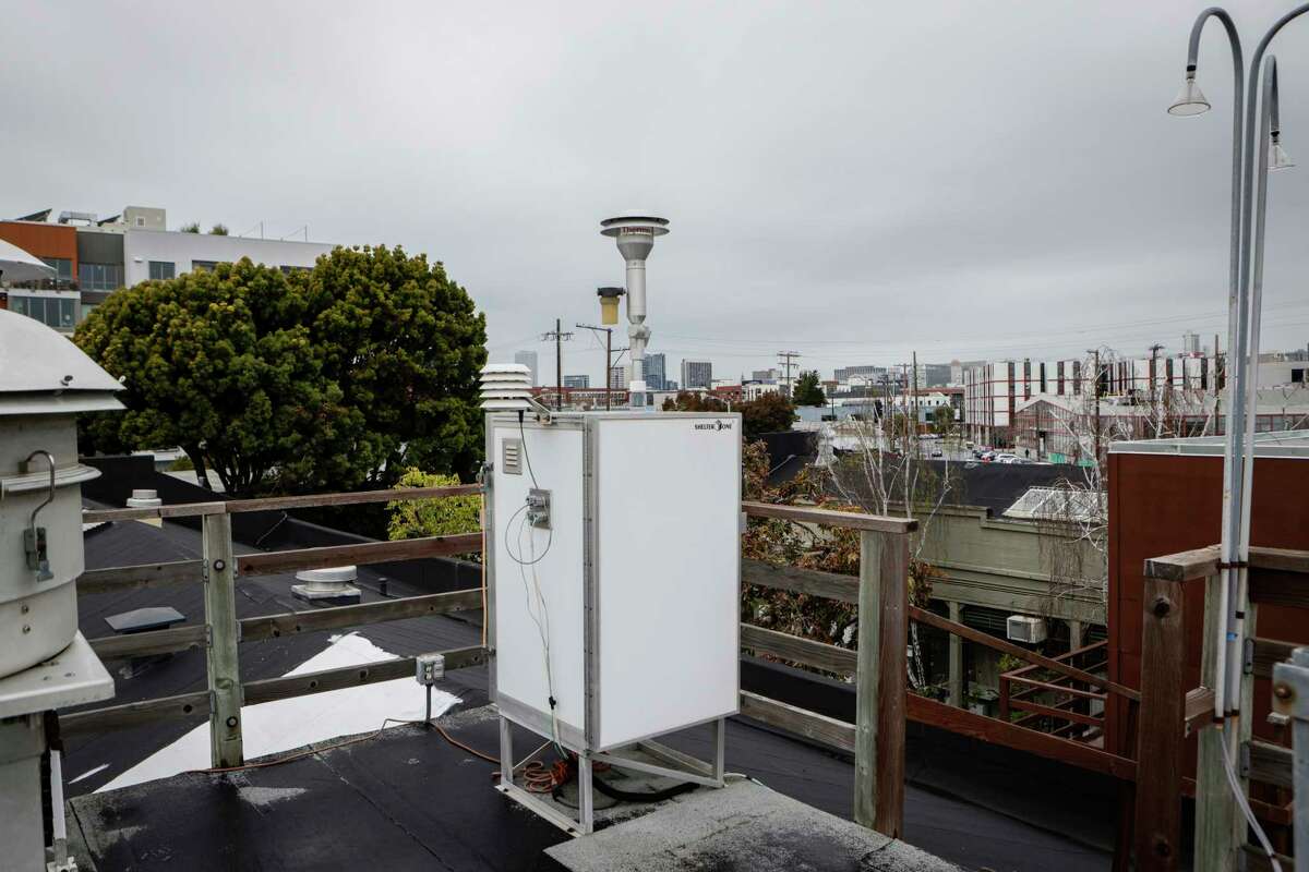 A monitor used to collect air particulates on the roof of the Bay Area Air Quality Management District in San Francisco.