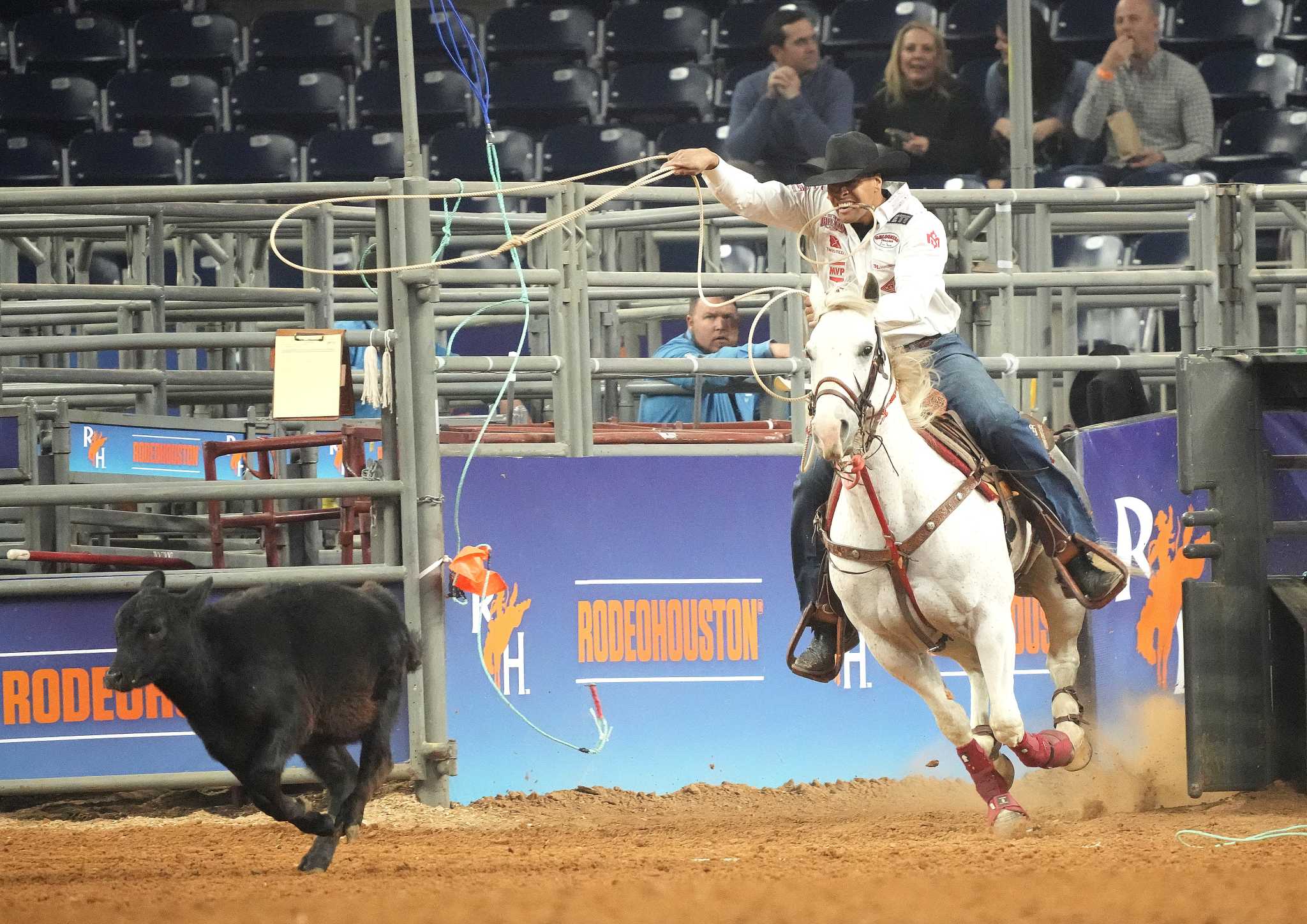 Driven Shad Ryan Mayfield wins Super Series V, eyes RodeoHouston title
