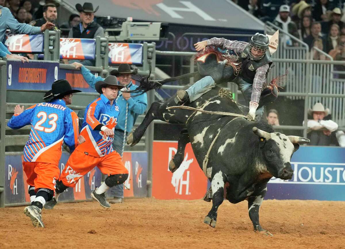 Driven Shad Ryan Mayfield wins Super Series V, eyes RodeoHouston title