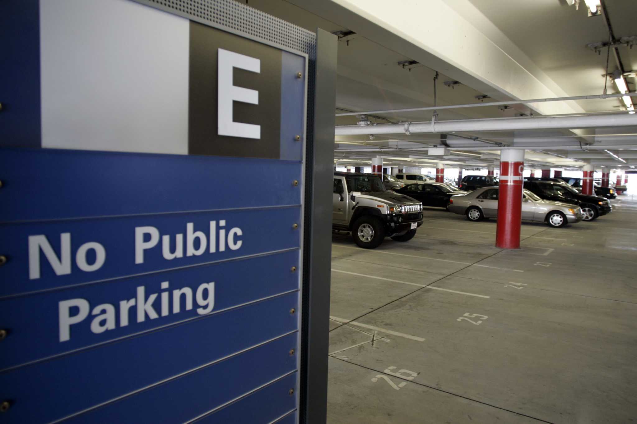 SFO parking garage fire burns several vehicles