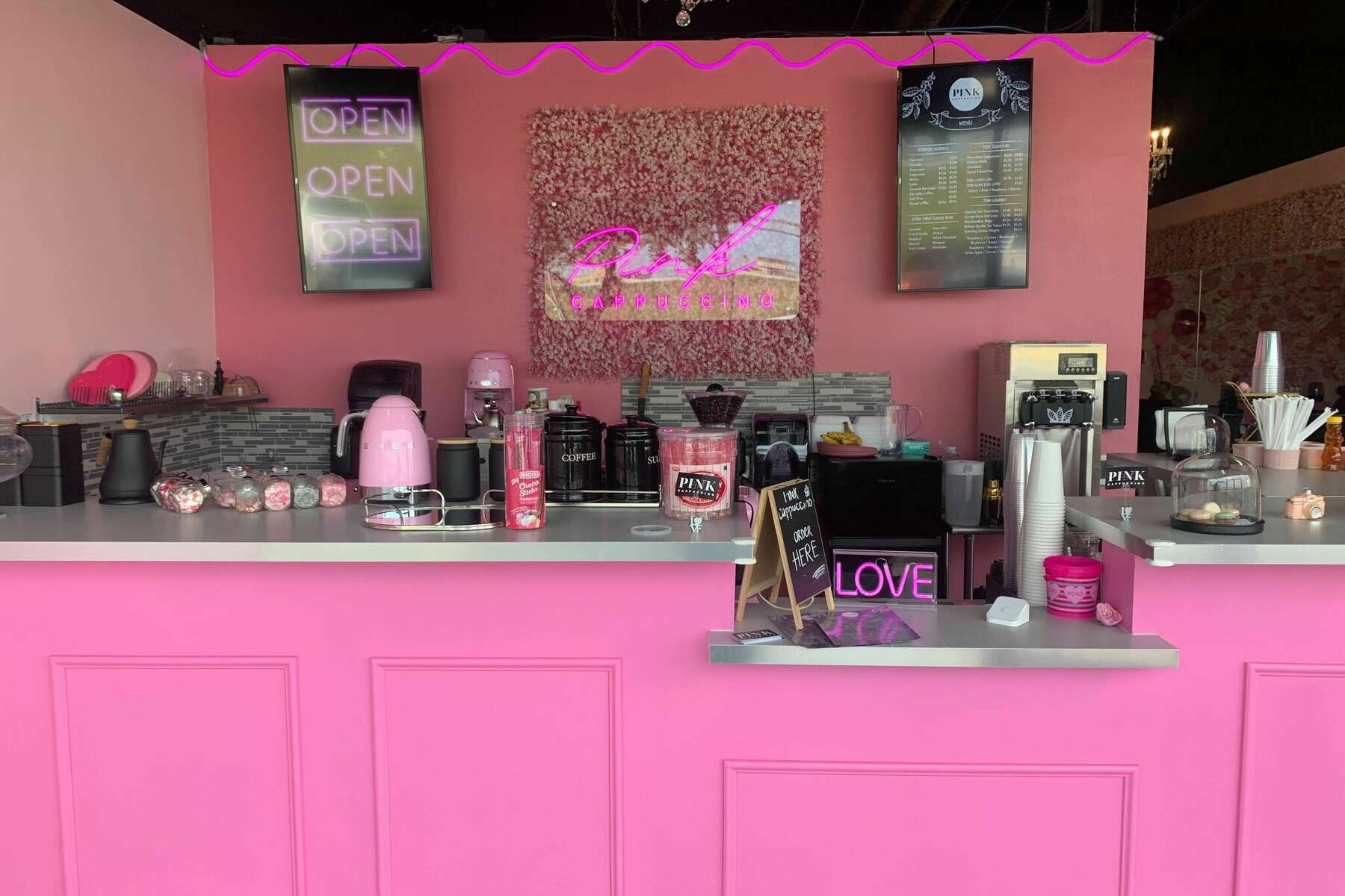 Pink coffee shop is designed to be picture perfect - Curbed