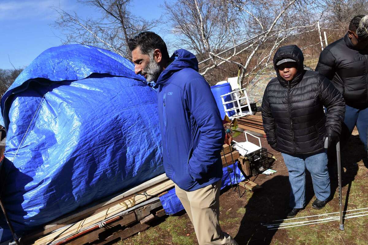 New Haven's 'Tent City' residents pack up as eviction deadline passes