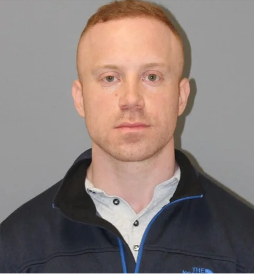 Warrant: Suspended CT state trooper used police computer system to help girlfriend ID informant Warrant: Suspended CT state trooper used police computer system to help girlfriend ID informant
