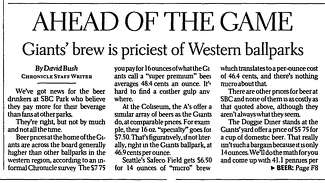 Un article du Chronicle de 2004 sur les prix de la bière dans les stades avec le titre "En avance sur le jeu".