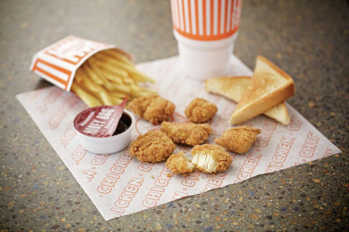 Whataburger has brought back its popular Whatachick'n Bites for a limited time.