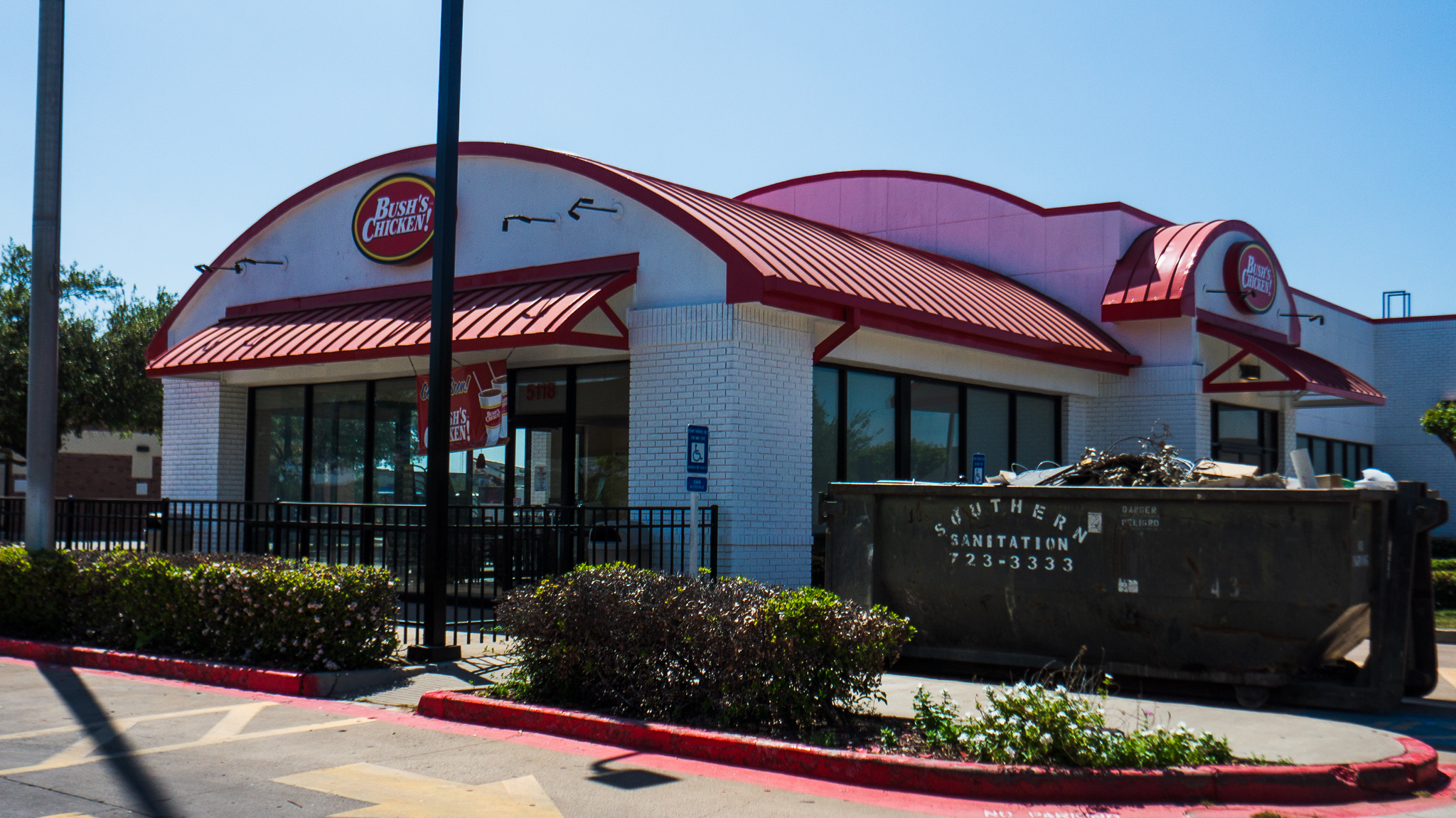 Bush's Chicken to open second Laredo location
