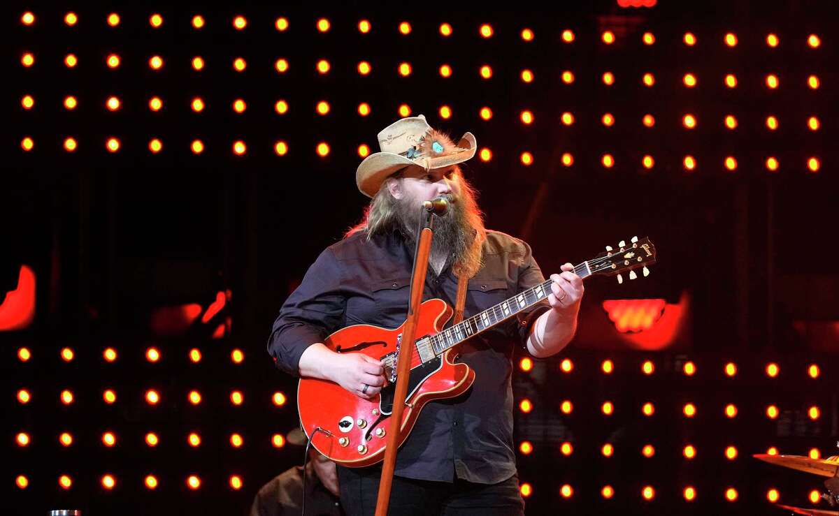 Chris Stapleton takes a fifth spin on the Houston Rodeo stage