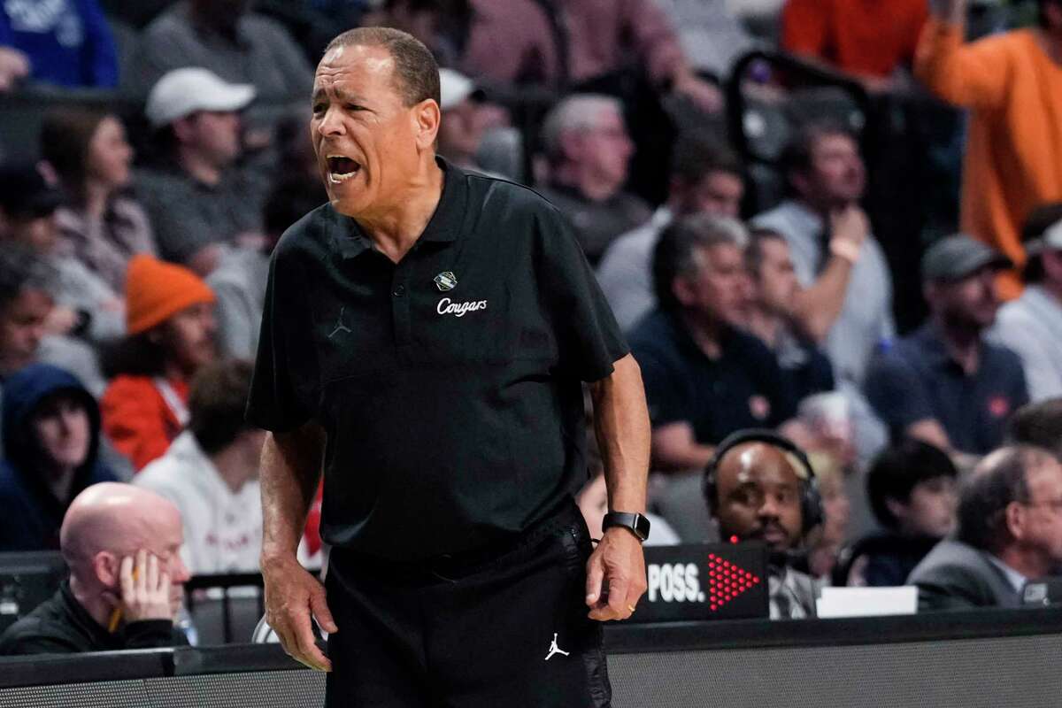 UH coach Kelvin Sampson found it hard to keep his seat as his top-seeded team struggled to separate itself from Northern Kentucky on Thursday night. 