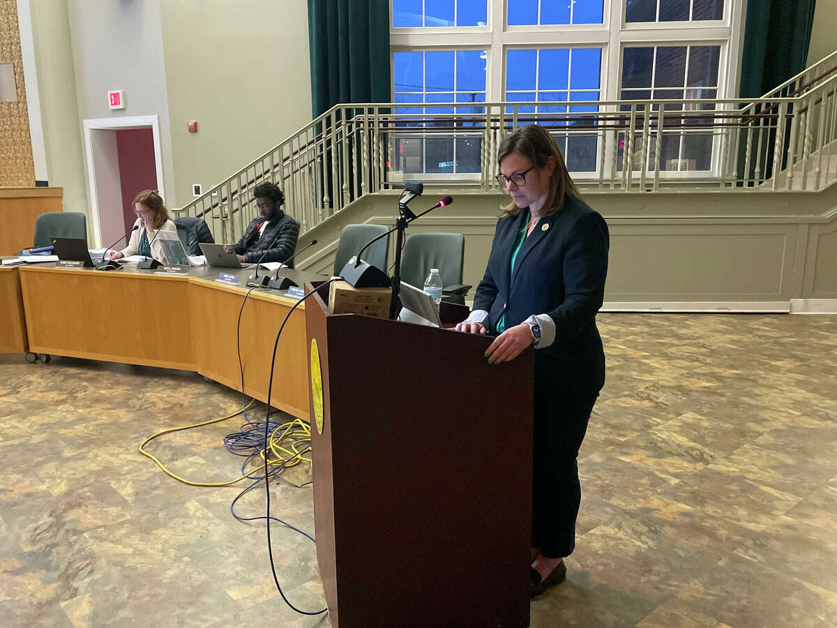 Hamden mayor's budget would mean 1.31 mill tax rate increase