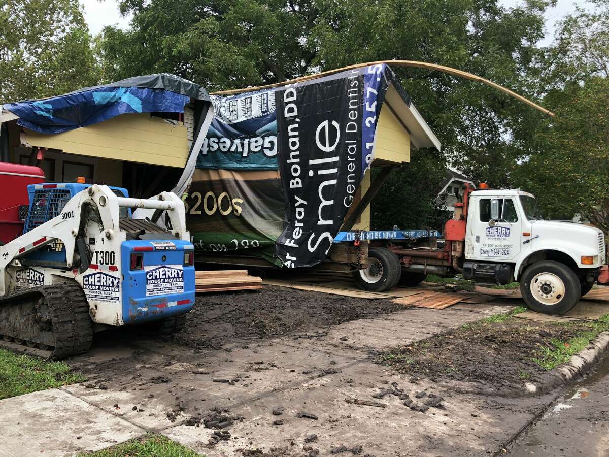 A Houston Heights bungalow was cut in half and moved in two separate parts by Cherry House Moving to its new location in 2018.