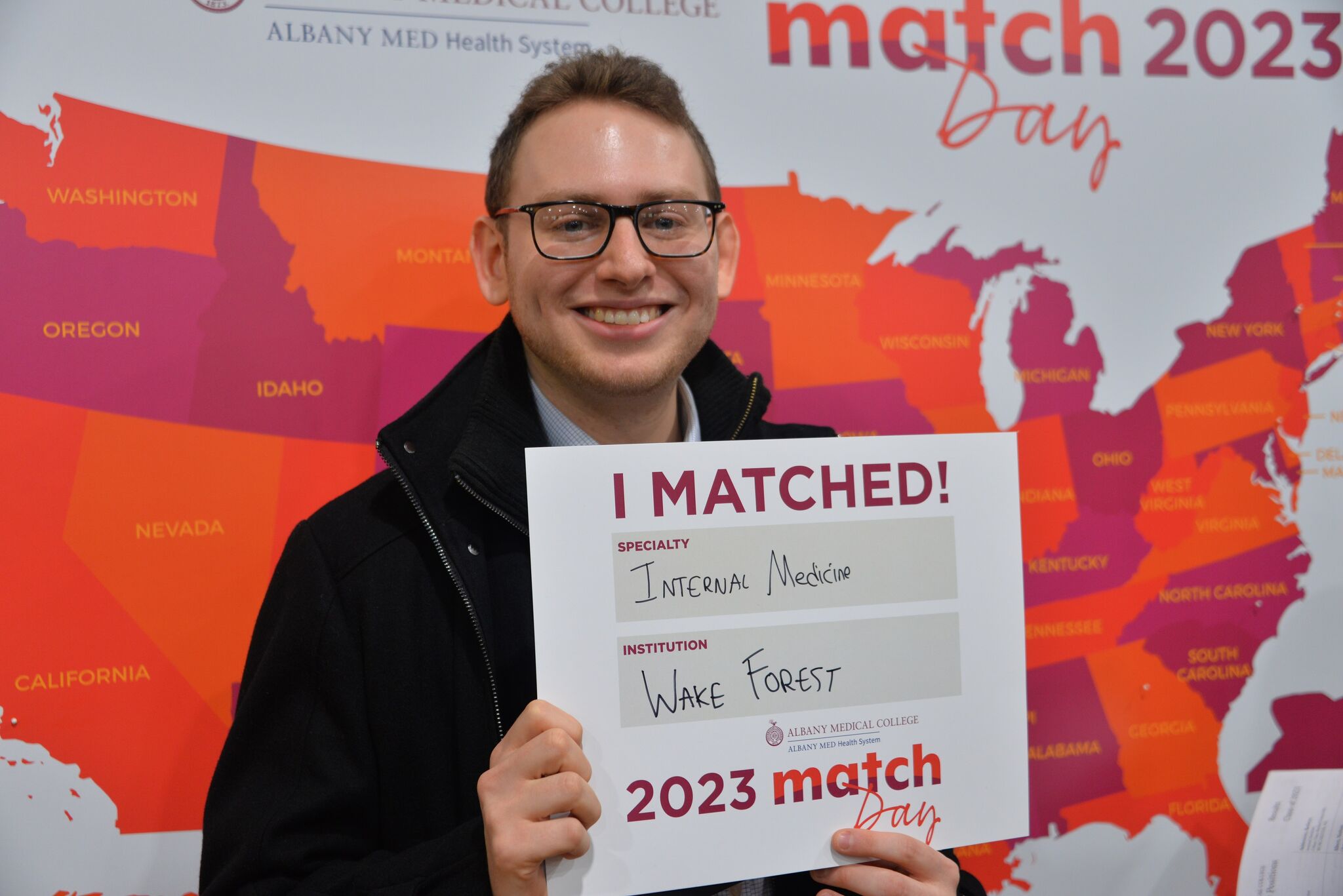 Medical students learn residency assignments on Match Day