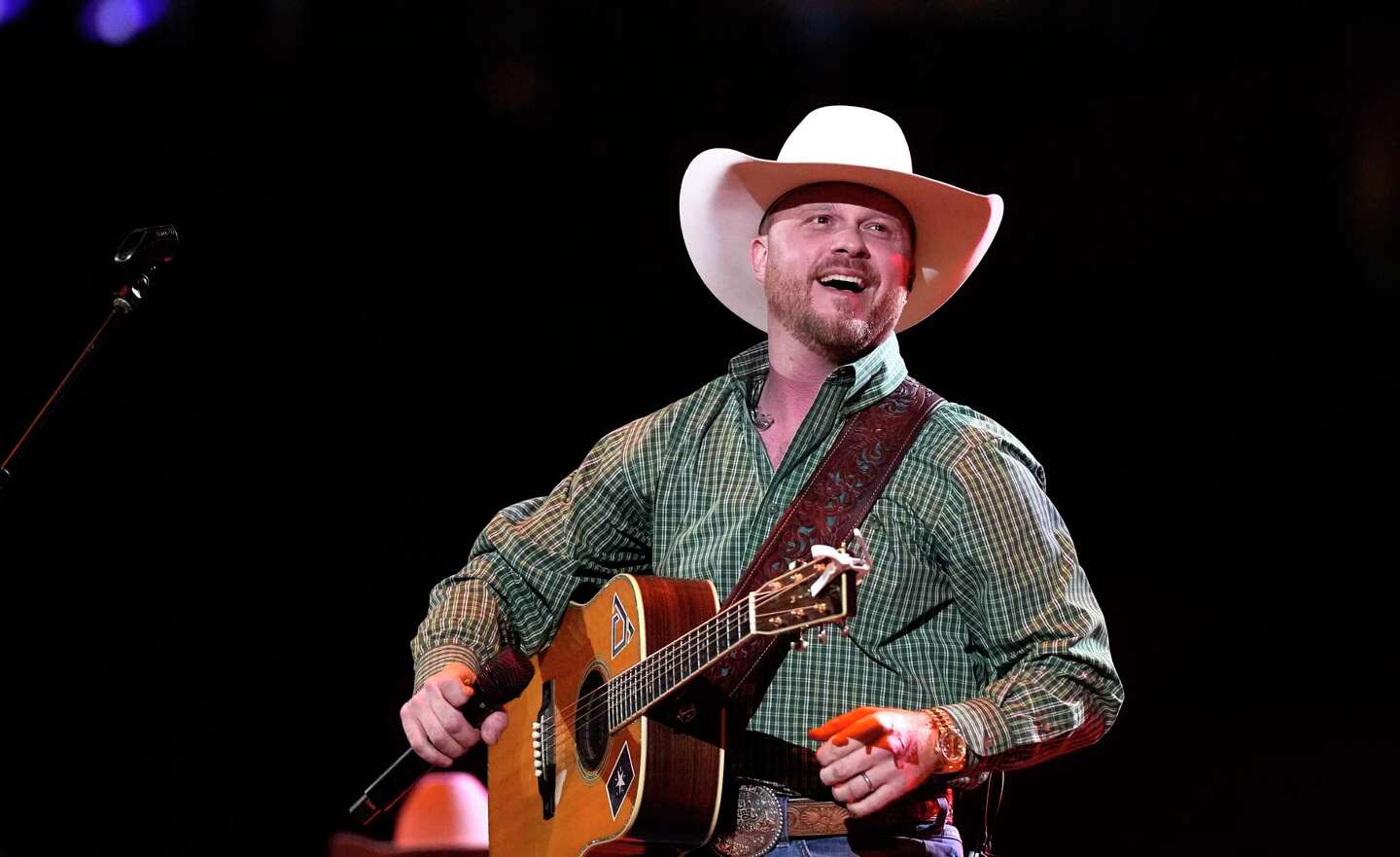 Cody Johnson arrives at Houston Rodeo with No. 1 hit 'Til You Can't'