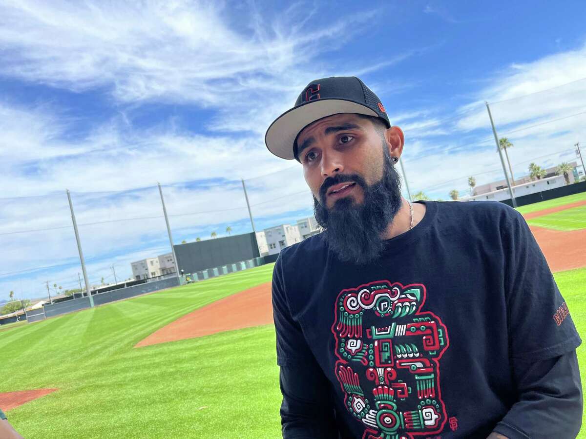 Sergio Romo makes final MLB appearance with Giants