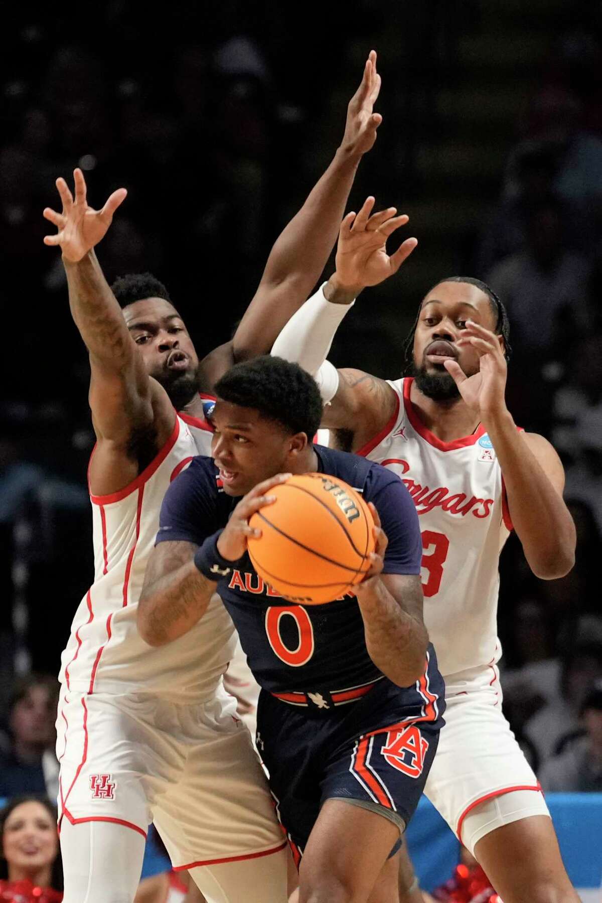 NCAA Tournament Houston shows its heart, hustle to beat Auburn