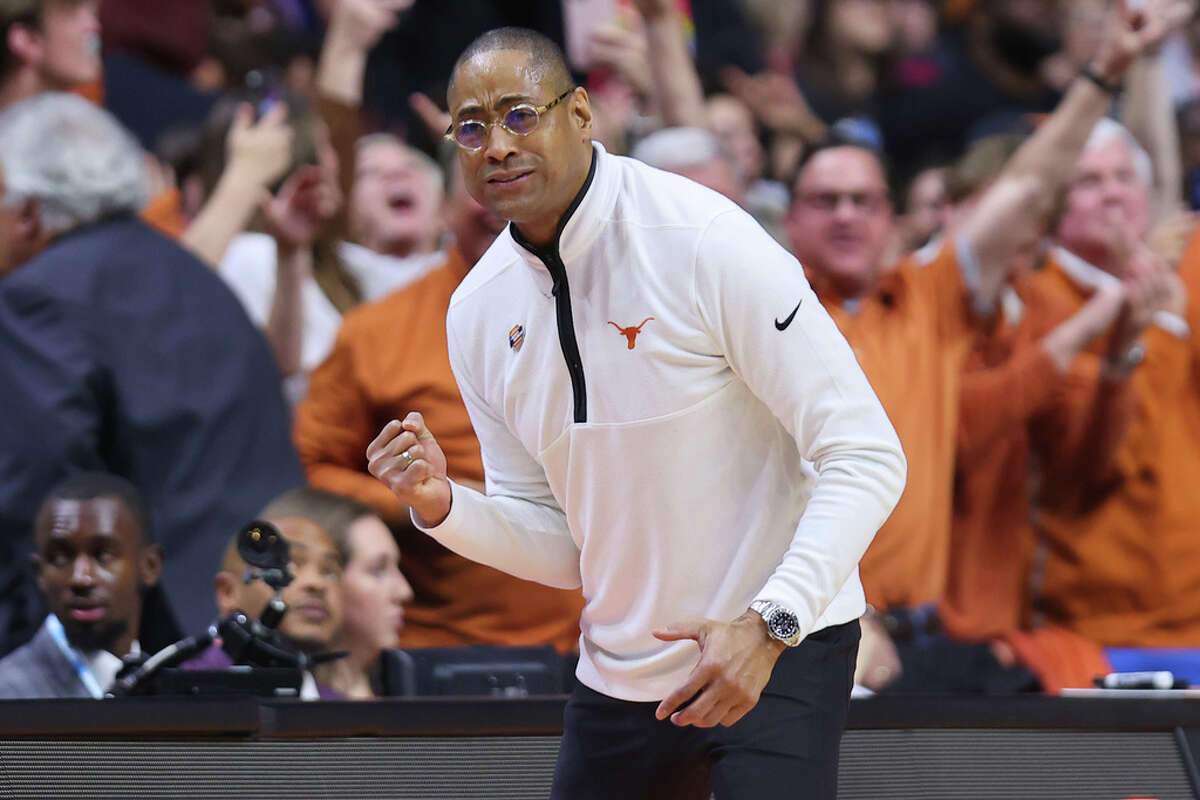 DES MOINES, IOWA - MARCH 18: Head coach Rodney Terry of the Texas Longhorns reacts late in the second half against the Penn State Nittany Lions in the second round of the NCAA Men's Basketball Tournament at Wells Fargo Arena on March 18, 2023 in Des Moines, Iowa.