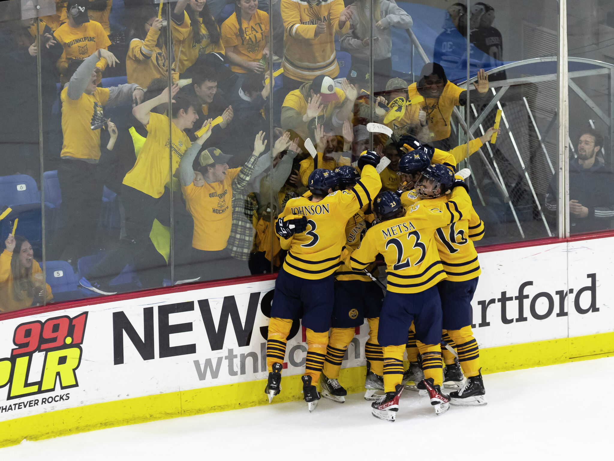 Quinnipiac in Bridgeport in NCAA men's hockey tournament